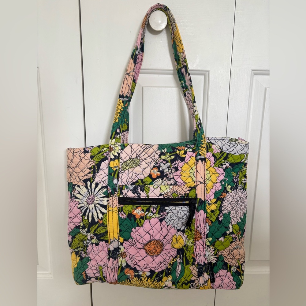 Vera Bradley Bloom Boom Tote Bag – Quilted Cotton Shoulder Tote - Picture 2 of 7